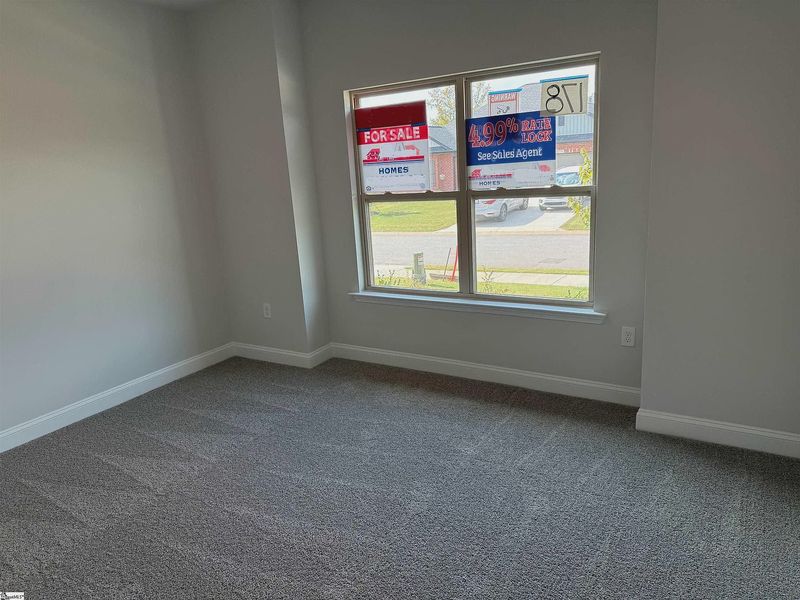 Spacious, unfurnished interior of a new home in Bracken Woods, Piedmont (Image 18).