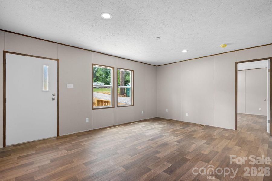 Spacious, unfurnished interior of a new home in , Maiden (Image 6).