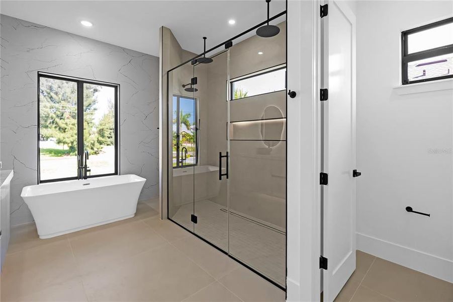 Furnished interior view inside a new home in , Cape Coral (Image 12).