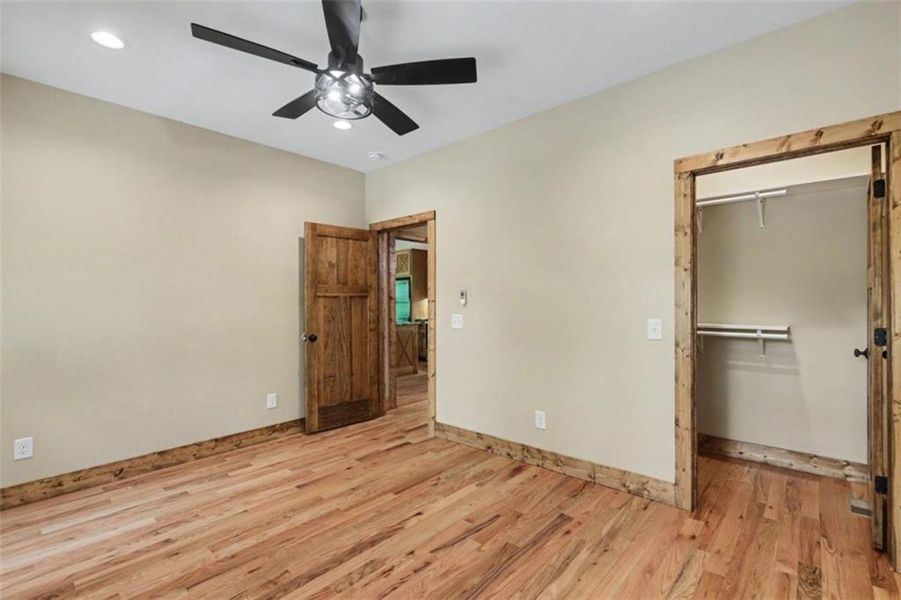 Spacious, unfurnished interior of a new home in , Blairsville (Image 35).