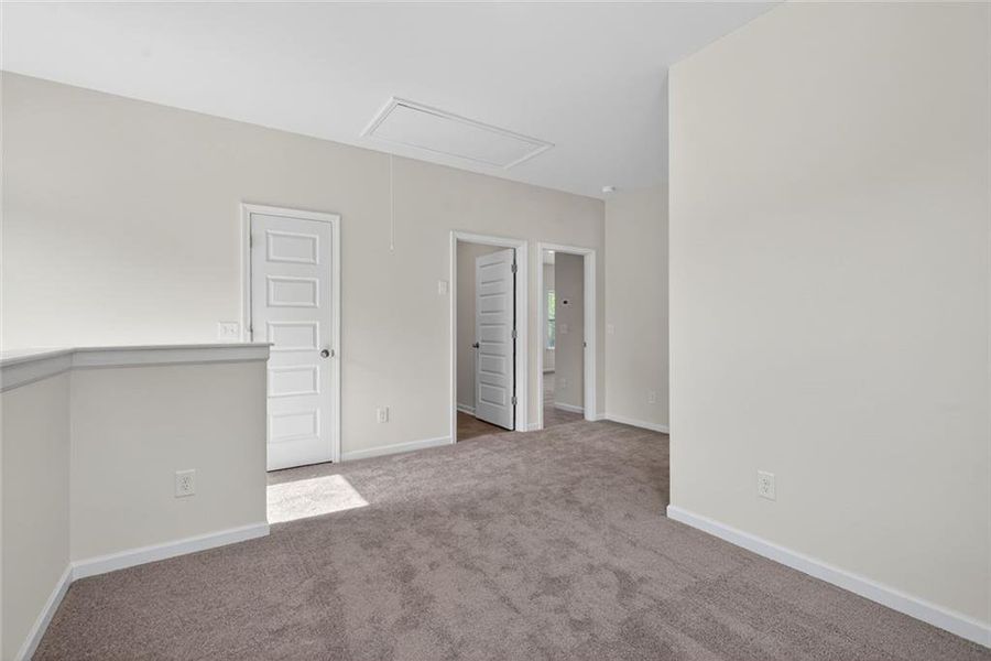 Spacious, unfurnished interior of a new home in North Haven, Rome (Image 19). Spacious, unfurnished interior of a new home in North Haven, Rome (Image 19).