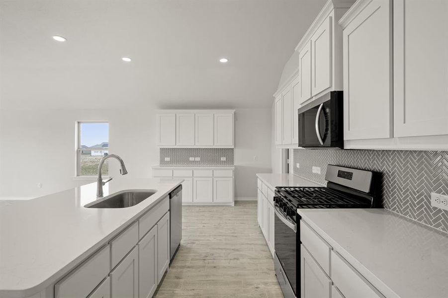 301 Comanche- Kitchen-3
