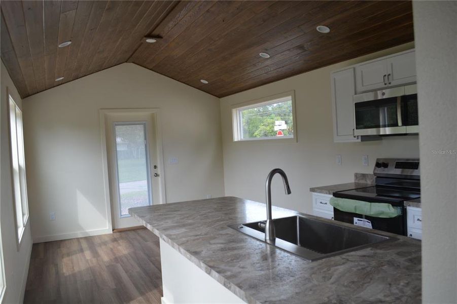 Furnished interior view inside a new home in , Oviedo (Image 4).