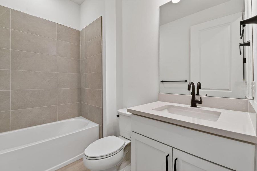 Lot40-4350SiporaCt(33)