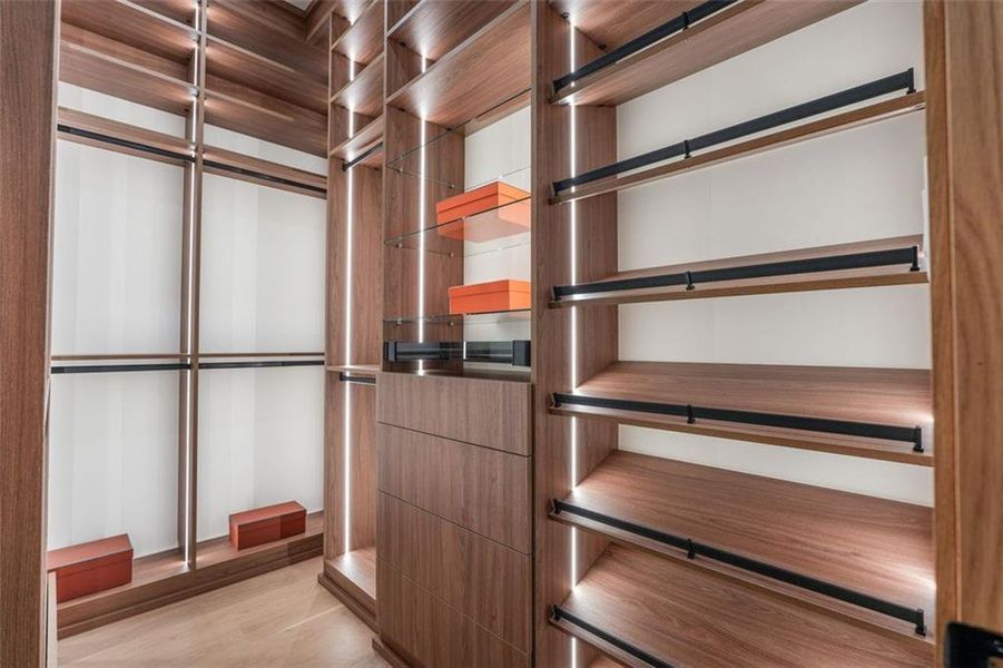 Community amenities in , Roswell (Image 81). Community amenities in , Roswell (Image 81).