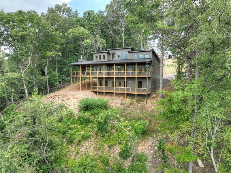 Image 65 of a home in .