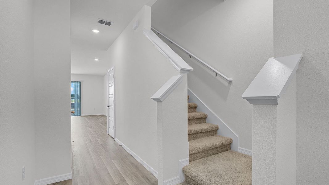 Spacious, unfurnished interior of a new home in Brentwood, Davenport (Image 17). Spacious, unfurnished interior of a new home in Brentwood, Davenport (Image 17).