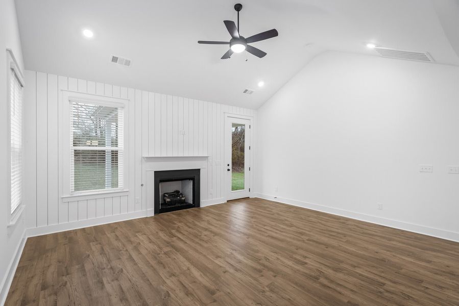 2,940sf New Home in Spring Hill, TN.  - Slide 16