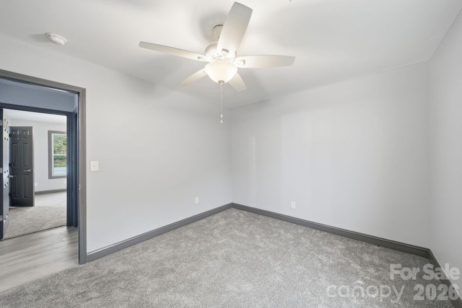 Spacious, unfurnished interior of a new home in , Orangeburg (Image 34).