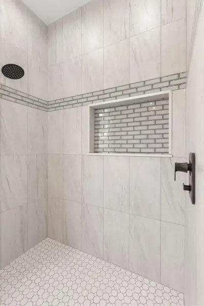 39-web-or-mls-116 Longview Way N-36