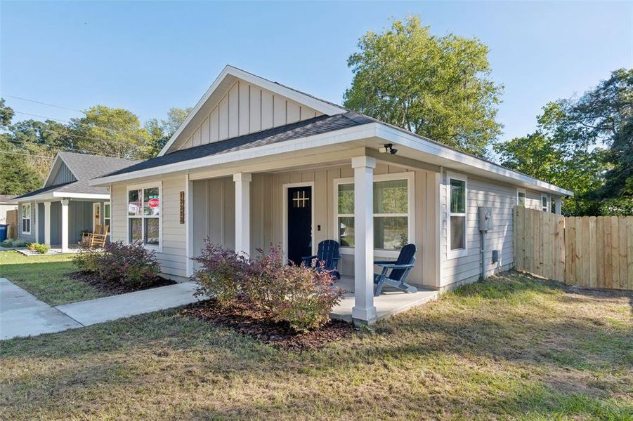 Exterior details and patio area of a home in , Alachua (Image 22). Exterior details and patio area of a home in , Alachua (Image 22).