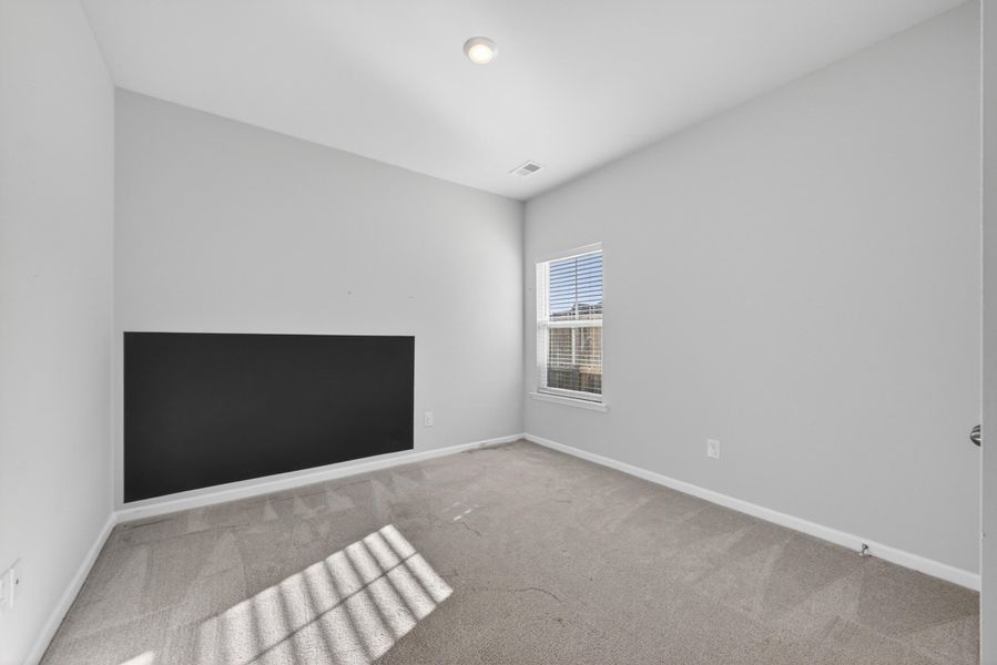 Spacious, unfurnished interior of a new home in Azalea Ridge at Summers Corner: Arbor Collection, Summerville (Image 30).