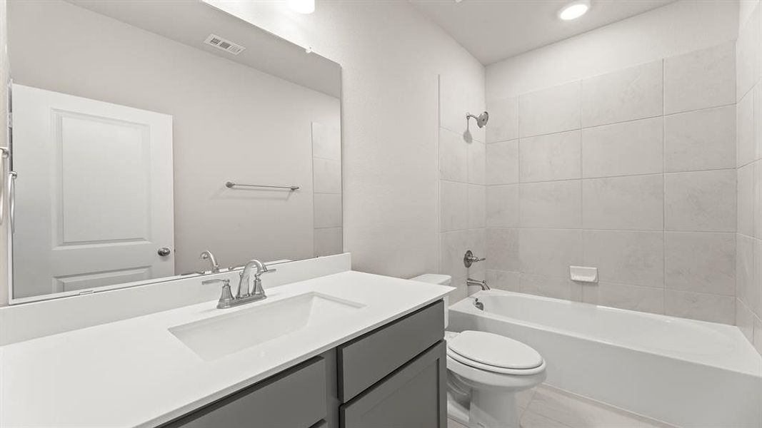 04. 2827 Wagoner - 2ND Bath 04. 2827 Wagoner - 2ND Bath