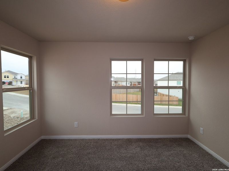 Spacious, unfurnished interior of a new home in Agave, San Antonio (Image 23).