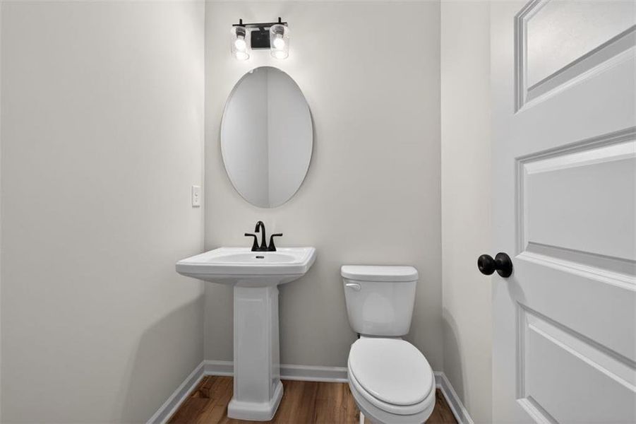 Furnished interior view inside a new home in Franklin Manor, Lawrenceville (Image 28).