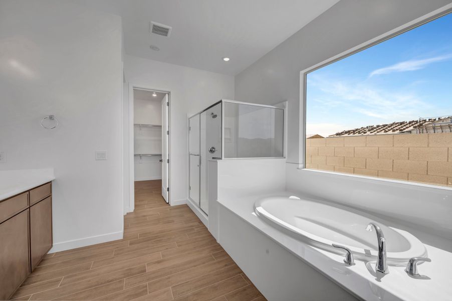 Furnished interior view inside a new home in Abel Ranch, Goodyear (Image 10).