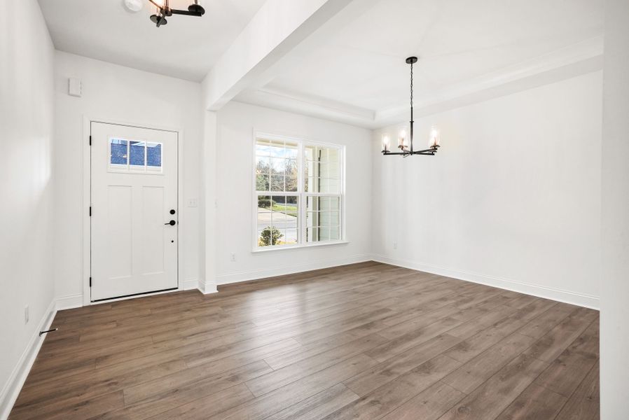 Spacious, unfurnished interior of a new home in Forest Creek, Waxhaw (Image 39).