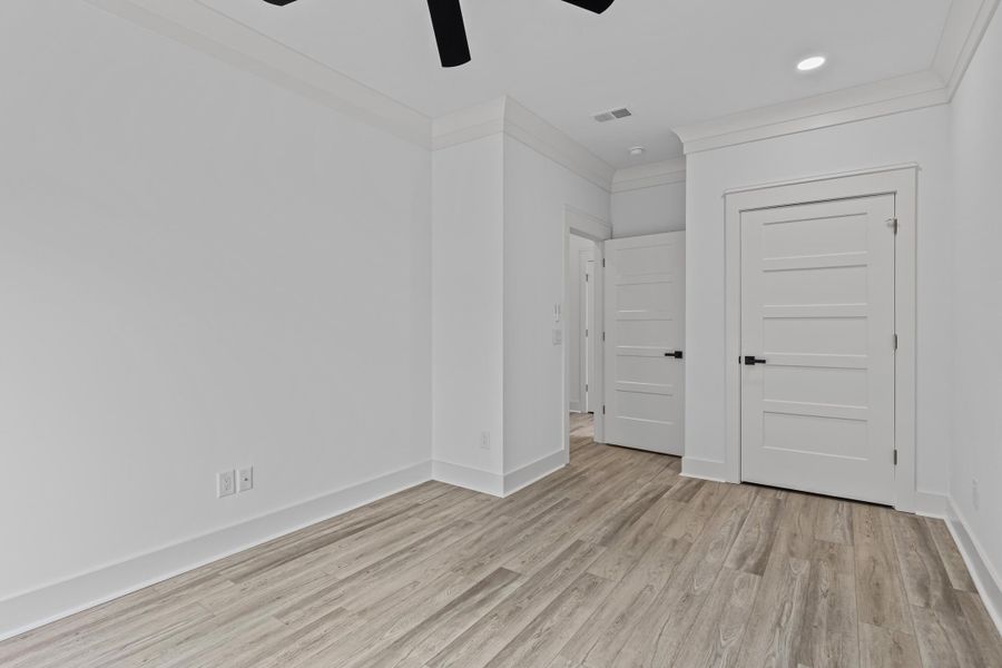 Spacious, unfurnished interior of a new home in , North Charleston (Image 29).