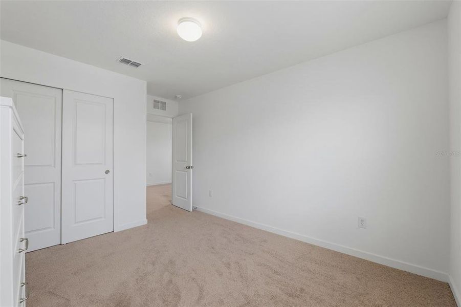 Spacious, unfurnished interior of a new home in Oakfield Lakes, Parrish (Image 25).