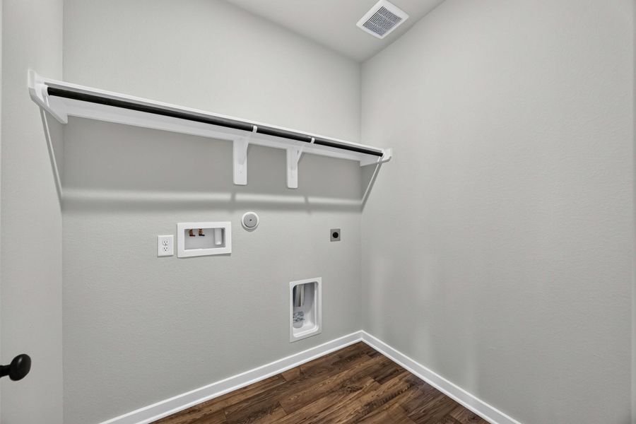 Spacious, unfurnished interior of a new home in La Segarra 40', Brookshire (Image 25). Spacious, unfurnished interior of a new home in La Segarra 40', Brookshire (Image 25).