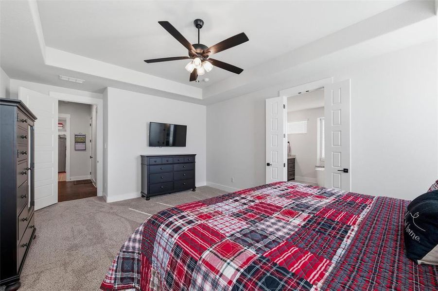 Furnished interior view inside a new home in , Waxahachie (Image 15). Furnished interior view inside a new home in , Waxahachie (Image 15).