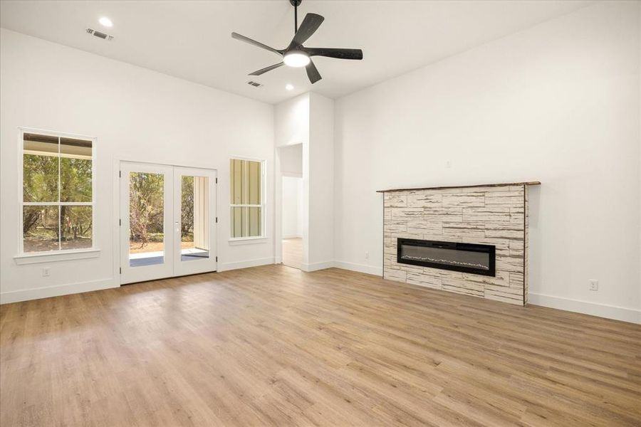 Spacious, unfurnished interior of a new home in , Bluff Dale (Image 19).