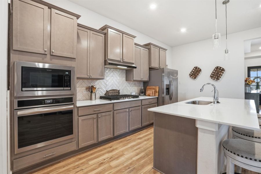 gourmet kitchen
