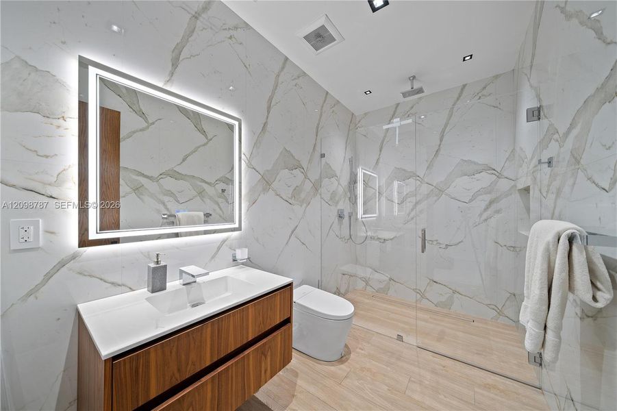 Furnished interior view inside a new home in , North Miami (Image 34).
