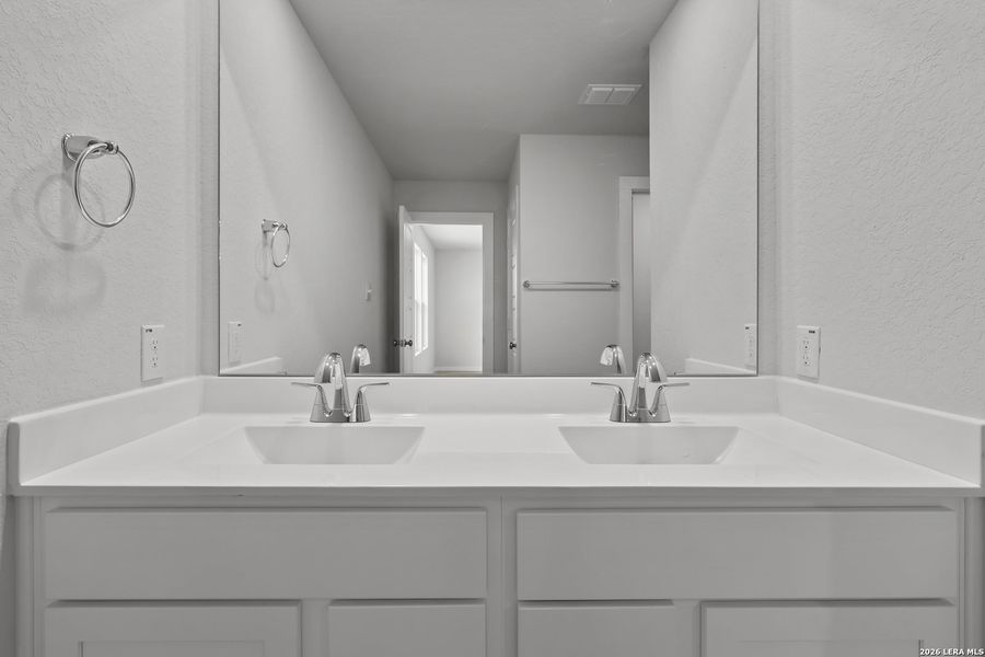 Close-up of interior finishes inside a home in Park Place, New Braunfels (Image 13).