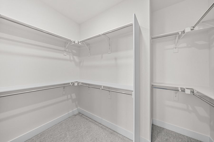 Spacious, unfurnished interior of a new home in Trumark Homes at Sterling Ranch, Littleton (Image 25).