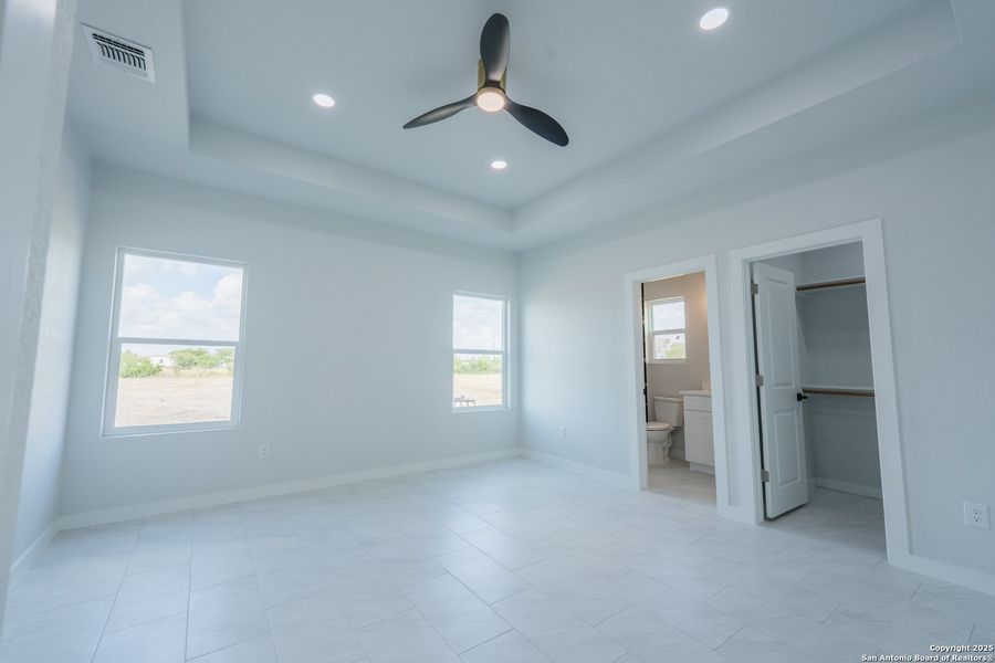 Spacious, unfurnished interior of a new home in , Natalia (Image 17). Spacious, unfurnished interior of a new home in , Natalia (Image 17).