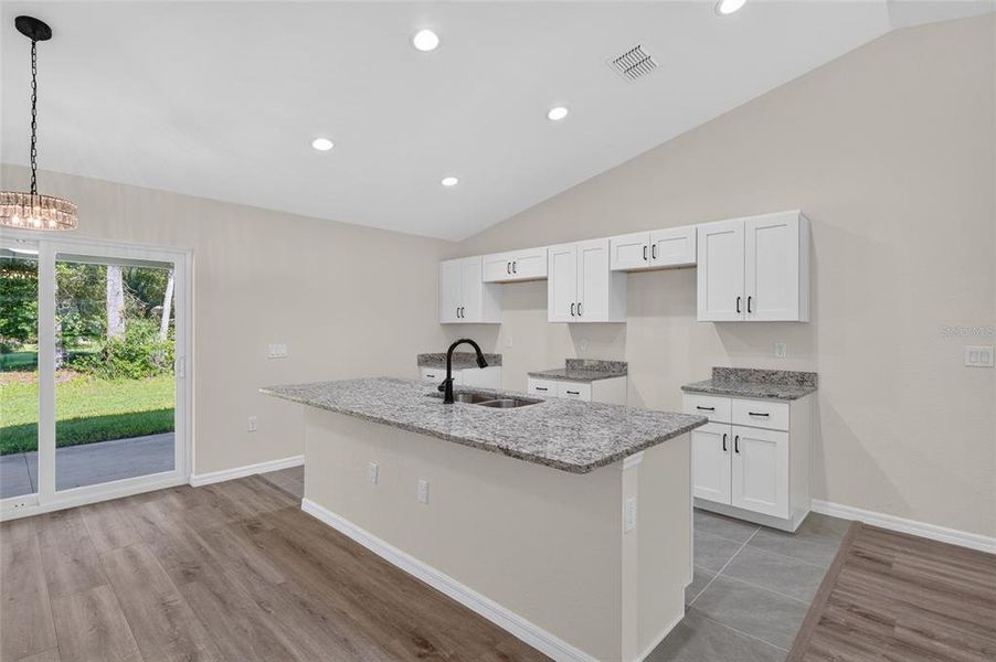 Furnished interior view inside a new home in , Ocklawaha (Image 10).