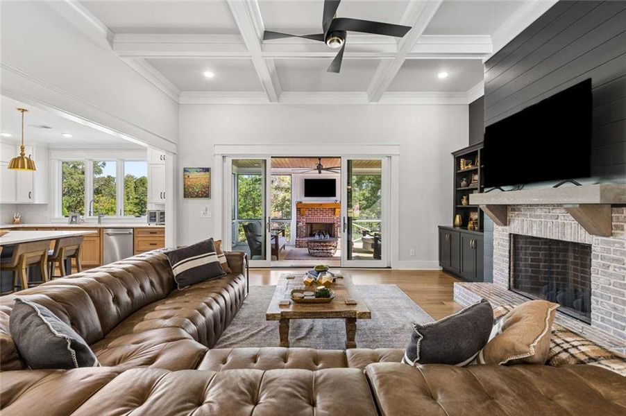 Furnished interior view inside a new home in , Waleska (Image 53).