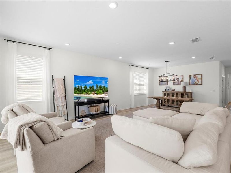 Furnished interior view inside a new home in , Land O' Lakes (Image 6).