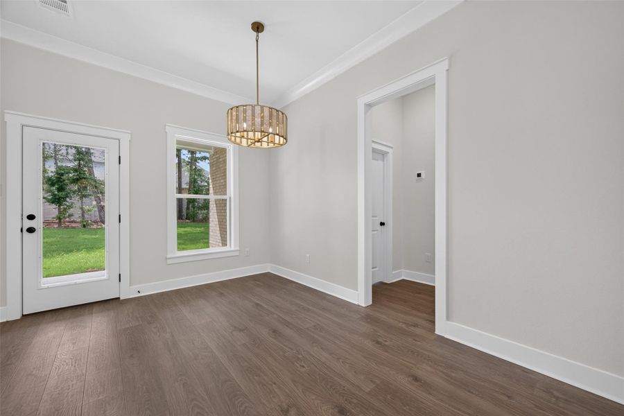 Spacious, unfurnished interior of a new home in Two Step Farm, Montgomery (Image 38).