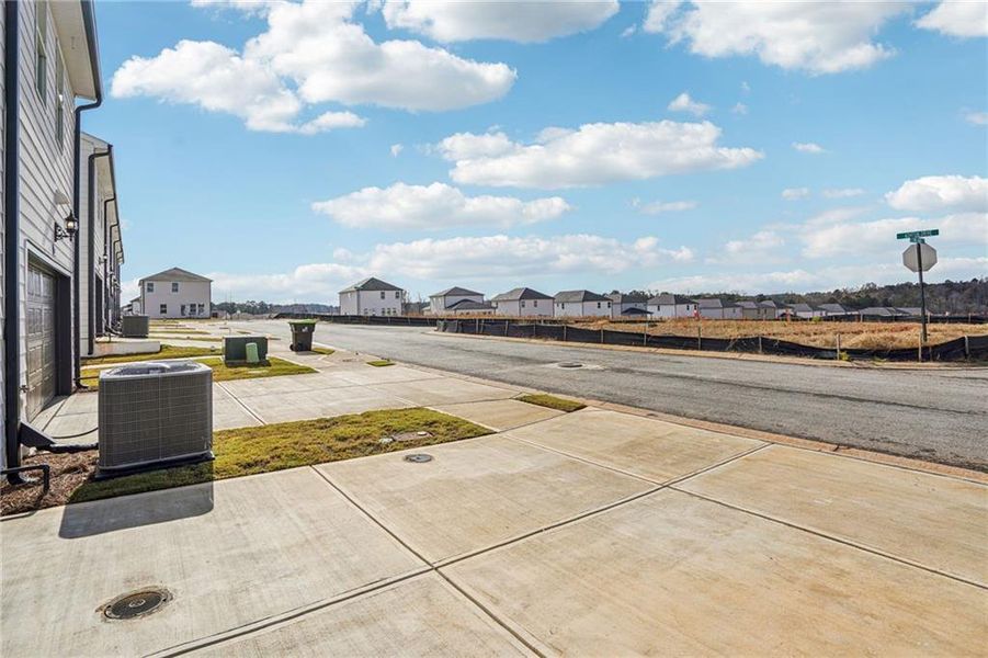 Exterior details and patio area of a home in , Conyers (Image 3).