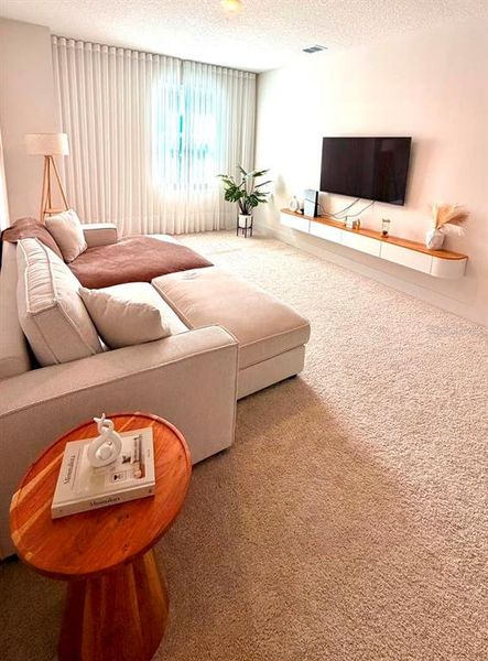 Furnished interior view inside a new home in Summerlake Reserve, Winter Garden (Image 14). Furnished interior view inside a new home in Summerlake Reserve, Winter Garden (Image 14).