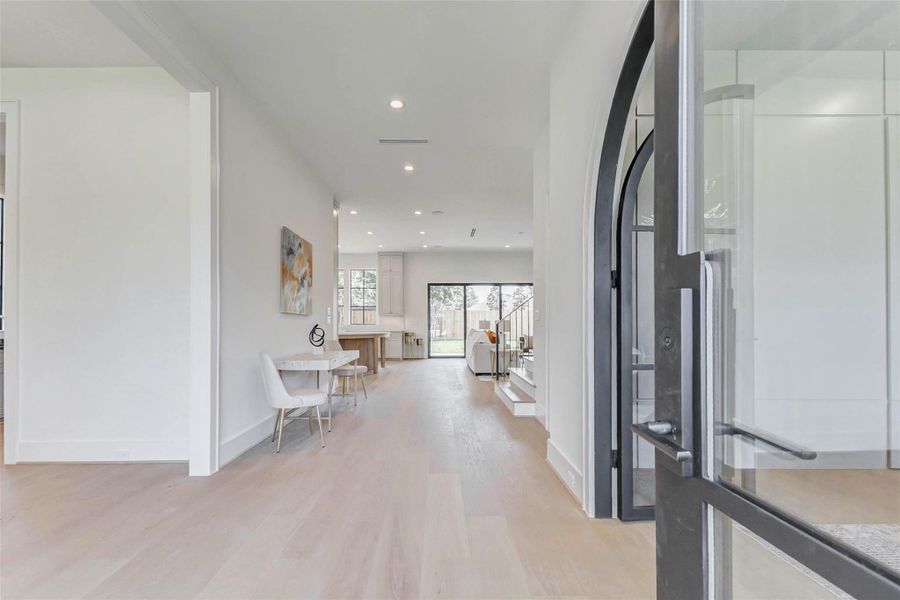Spacious, unfurnished interior of a new home in , Houston (Image 25). Spacious, unfurnished interior of a new home in , Houston (Image 25).