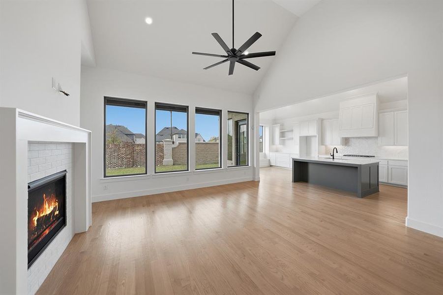 Spacious, unfurnished interior of a new home in Estates at Rockhill, Frisco (Image 29).