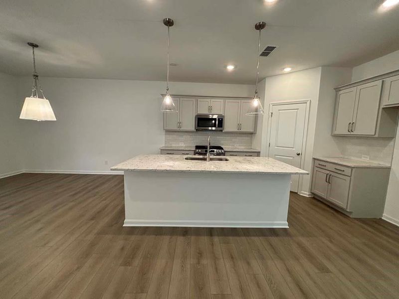 Furnished interior view inside a new home in Creekside, Dawsonville (Image 10).