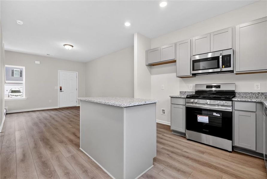 Furnished interior view inside a new home in Laurel Creek, Calhoun (Image 13).
