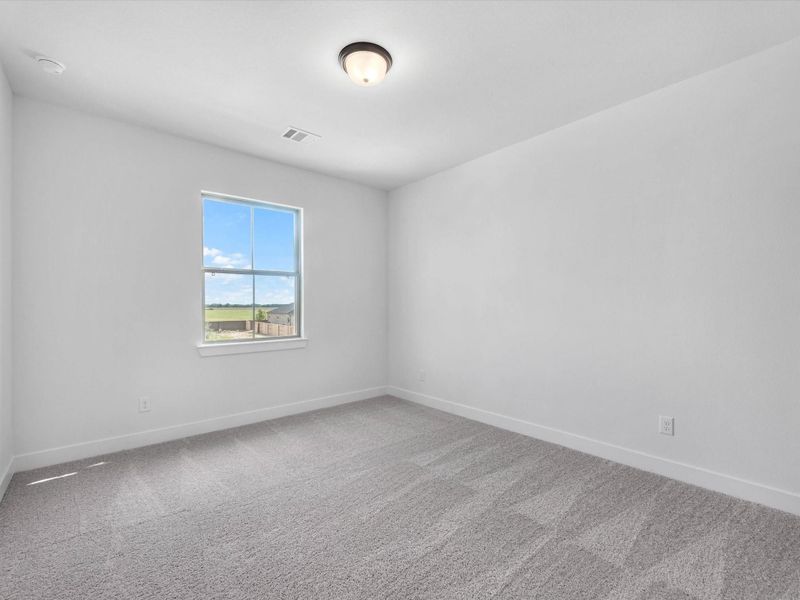 Spacious, unfurnished interior of a new home in Brookewater, Rosenberg (Image 19).