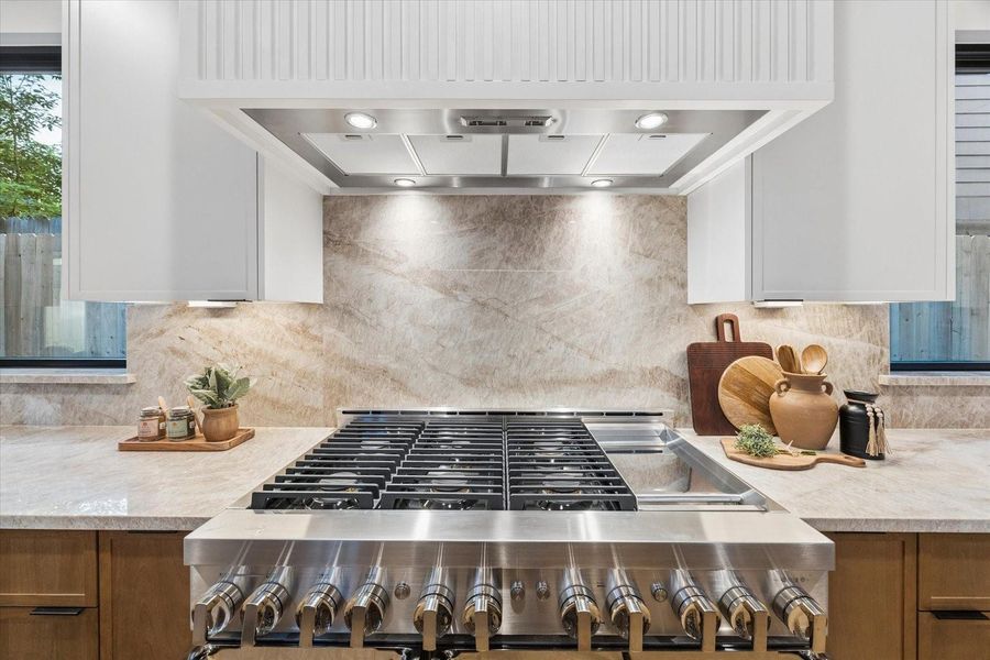 Close-up of interior finishes inside a home in , Houston (Image 19). Close-up of interior finishes inside a home in , Houston (Image 19).