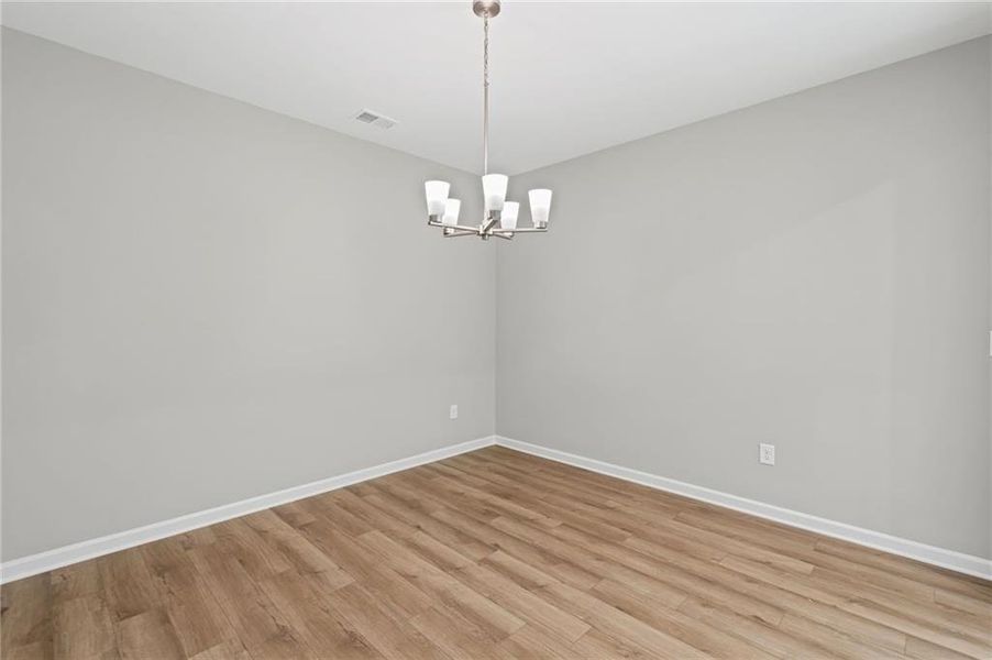 Spacious, unfurnished interior of a new home in Twin Lakes, Hoschton (Image 33). Spacious, unfurnished interior of a new home in Twin Lakes, Hoschton (Image 33).