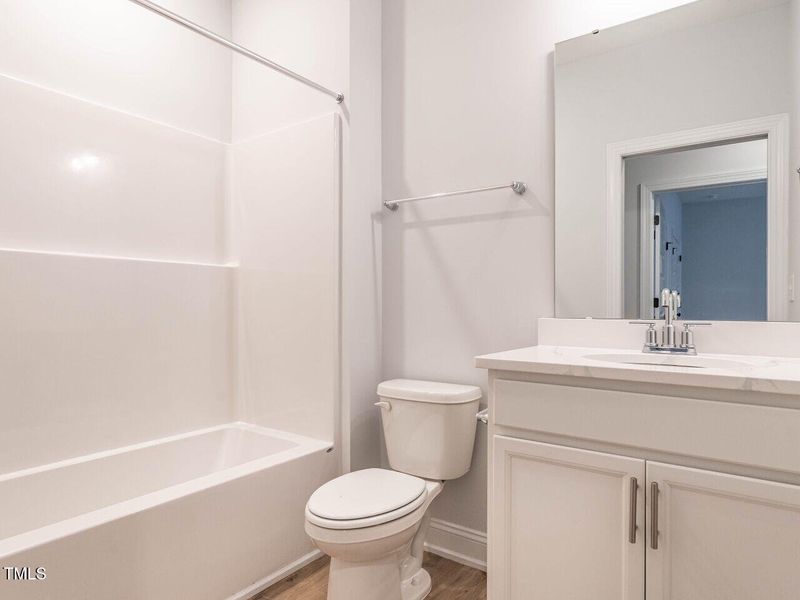 022-1280x960-bathroom 022-1280x960-bathroom