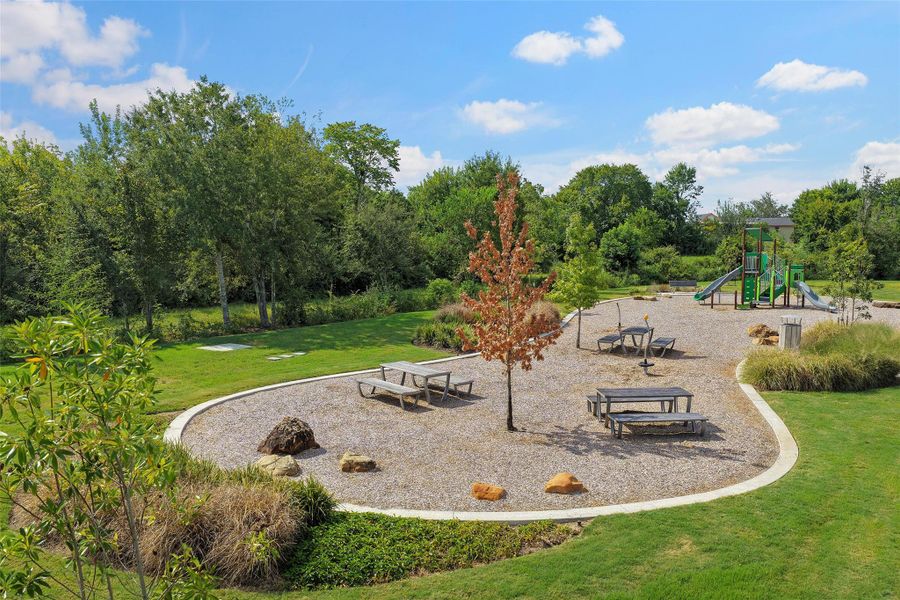 Community amenities in Laurel Landing, Alvin (Image 23).