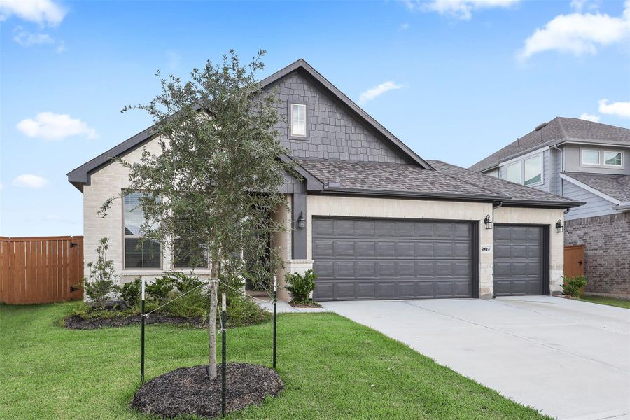 Front exterior of a new home in , Texas City, TX, highlighting curb appeal (Image 25). Front exterior of a new home in , Texas City, TX, highlighting curb appeal (Image 25).