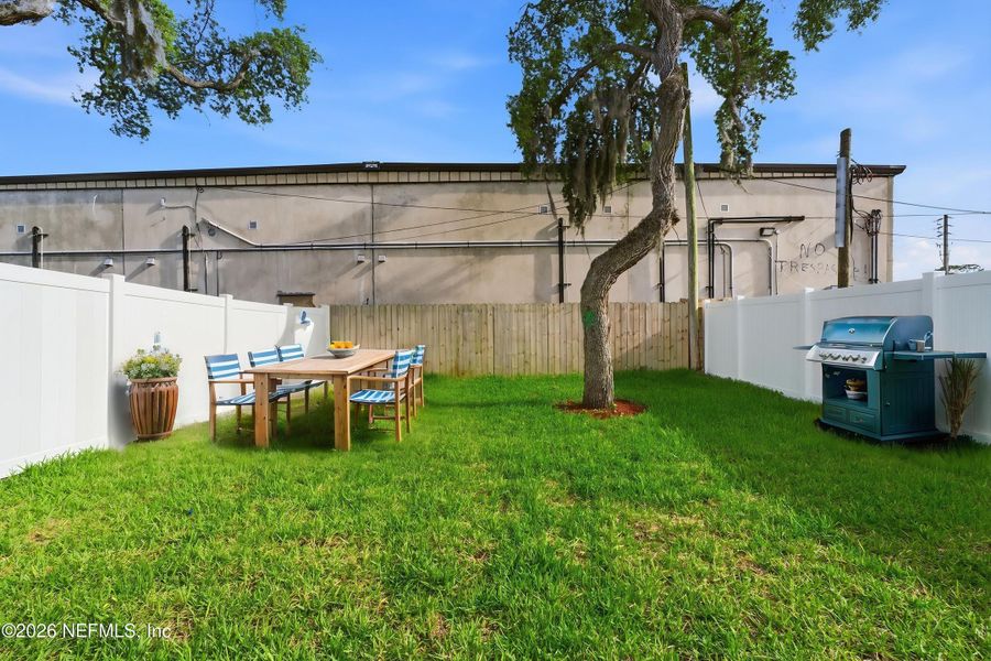 Exterior details and patio area of a home in , Jacksonville Beach (Image 24).