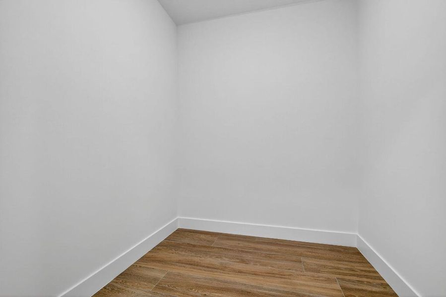 23-web-or-mls-House (23)