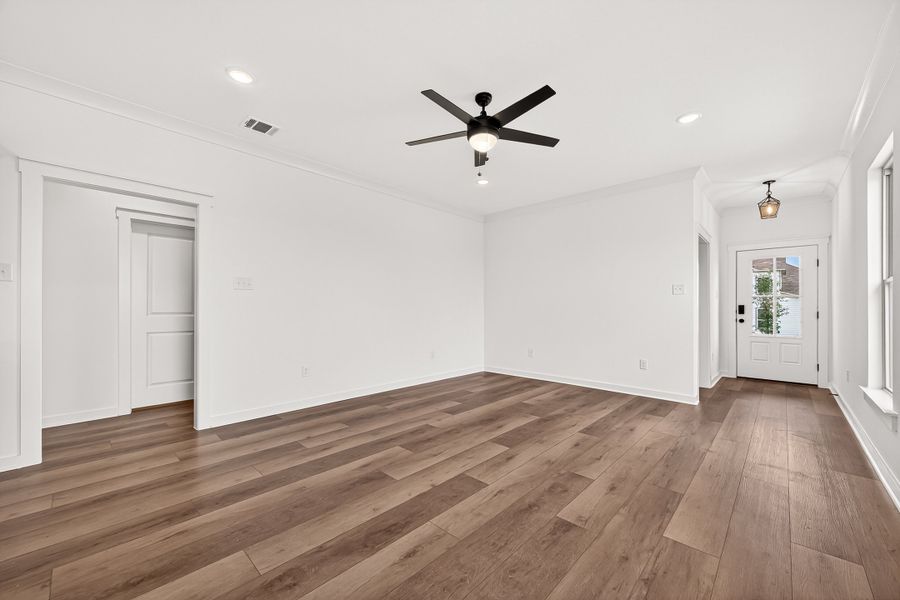 Spacious, unfurnished interior of a new home in Mostyn Springs, Magnolia (Image 22). Spacious, unfurnished interior of a new home in Mostyn Springs, Magnolia (Image 22).